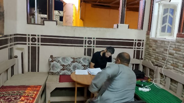 عقد المقابلات الشخصية للمتقدمين لدورة كهرباء السلسيون بالطود وإسنا بمشاركة مركز دندرة الثقافي