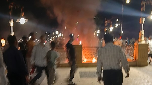 السيطرة على حريق محدود أسفل كورنيش الأقصر دون إصابات السيطرة على حريق محدود أسفل كورنيش الأقصر دون إصابات