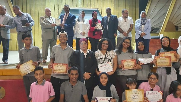 احتفالية كبير لتكريم أبطال الموسيقى بالأقصر احتفالية كبير لتكريم أبطال الموسيقى بالأقصر