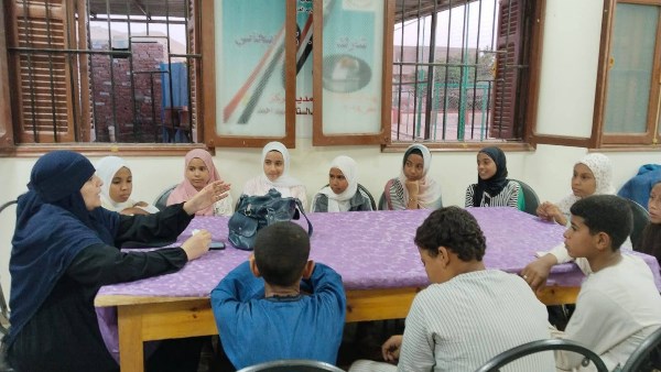 نقاشات وكشفية وتطوع.. ندوة بمركز شباب الغريرة بالأقصر تبرز دور الكشافة في خدمة المجتمع نقاشات وكشفية وتطوع.. ندوة بمركز شباب الغريرة بالأقصر تبرز دور الكشافة في خدمة المجتمع