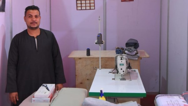 تسليم مشاريع تمكين اقتصادى للأسر الاولى بالرعاية فى جميع مراكز المحافظة   تسليم مشاريع تمكين اقتصادى للأسر الاولى بالرعاية فى جميع مراكز المحافظة