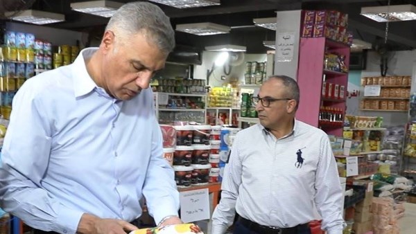 جولة محافظ أسوان