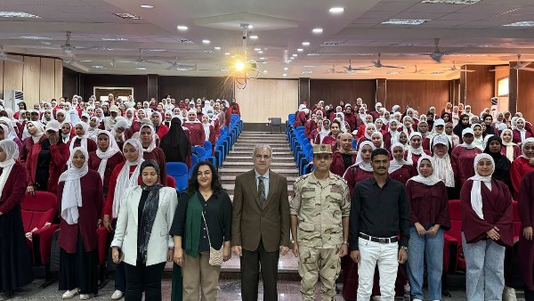 أنشطة جامعية أنشطة جامعية