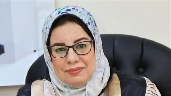 الدكتورة حنان 