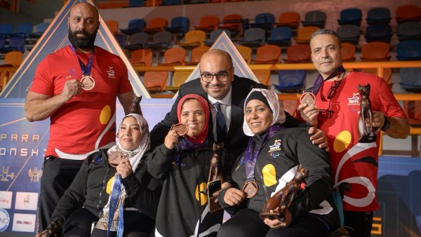 منتخب السيدات لرفع الأثقال