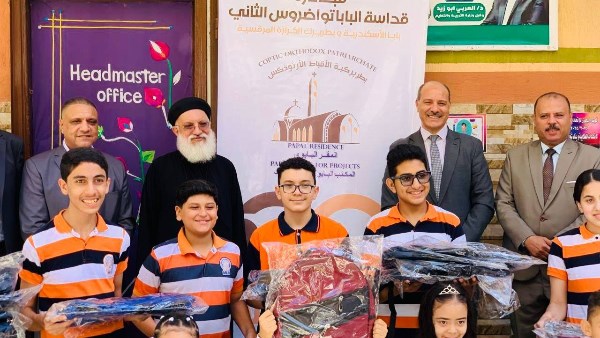 توزيع حقائب مدرسية في المناطق الأكثر احتياجًا 