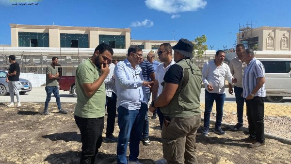 ريس  مدينة العلمين الجديدة  خلال الجولة 