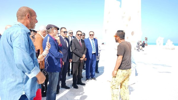 محافظ مطروح  يتفقد مهرجان السمبوزيوم  محافظ مطروح  يتفقد مهرجان السمبوزيوم