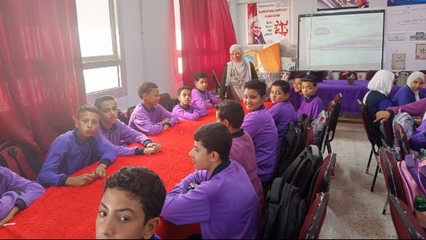 الندوة 