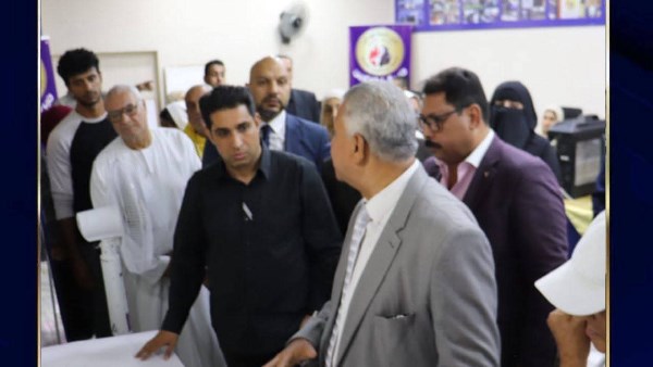 الافتتاح 