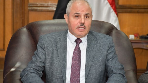 رئيس جامعة قناة السويس 