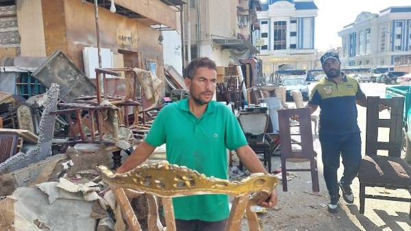 محافظ بورسعيد يشدد على مواصلة المتابعة الميدانية لفرض النظام والانضباط و عدم عودة الإشغالات