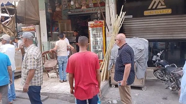 إزالة الفروشات المخالفة والكتل والحواجز الخرسانية والتند الثابتة وتوسعة الطريق لعبور المشاة والسيارات