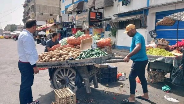 ضواحي بورسعيد.. حملة لإزالة الأسواق العشوائية والإشغالات بشارع 23 ديسمبر