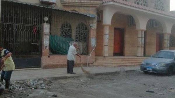 زهور بورسعيد يكثف حملات النظافة في بمحيط " مسجد الحمد "