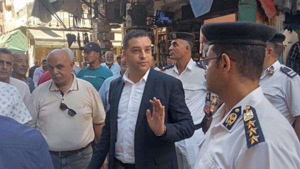 نائب محافظ بورسعيد يقود حملة لإزالة الإشغالات بشارع الحميدي والتجاري|| صور 
