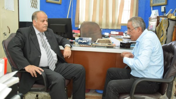 مدير المديرية يبحث رفع الأداء الاداري والفني لمسؤلي شئون الطلبة