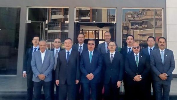 اقتصادية قناة السويس تستقبل وفدًا صينيًا من مدينة شنغهاي لبحث تعزيز التعاون