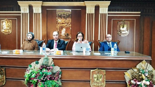افتتاح برنامج الأساتذة الزائرين بجامعة بورسعيد افتتاح برنامج الأساتذة الزائرين بجامعة بورسعيد