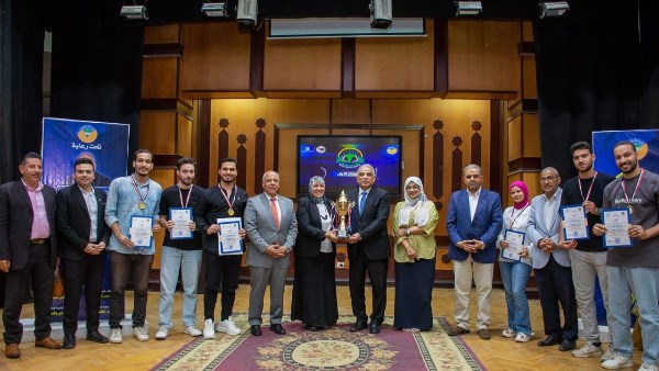 جامعة طنطا 