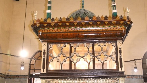 ضريح مسجد السيد البدوى بطنطا 