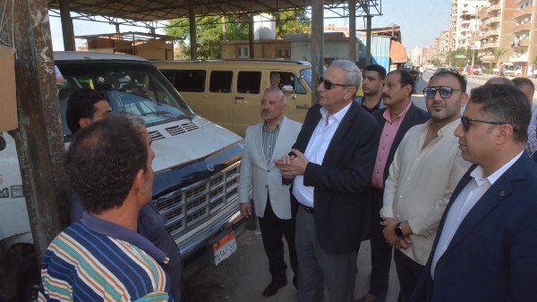 محافظ الغربية يتابع التزام السائقين بالتعريفة الجديدة