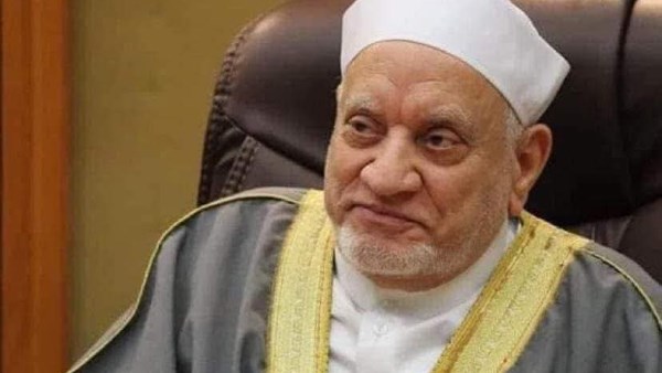 الدكتور احمد عمر هاشم 