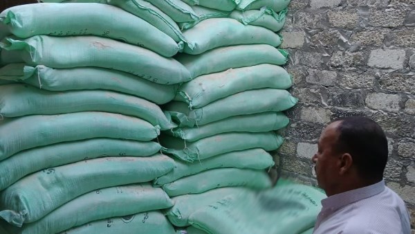 تموين الشرقية: ضبط 4.5 طن دقيق بلدى لإعادة بيعها بالمخابز السياحية بالحسينية