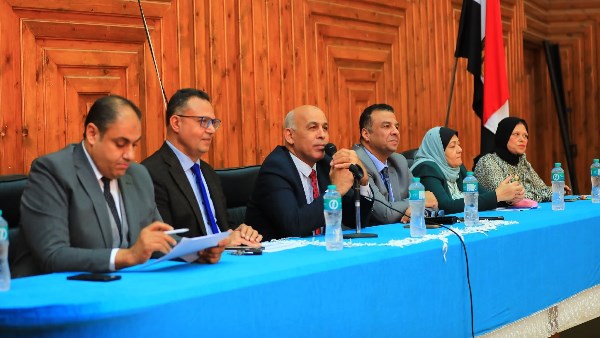 رئيس جامعة كفر الشيخ 