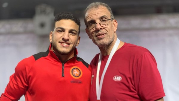 البطل