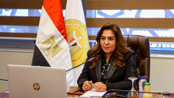 وزيرة التنمية المحلية 
