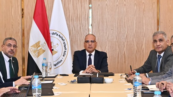وزير الري