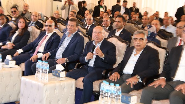 وزيرا الصناعة والزراعة 