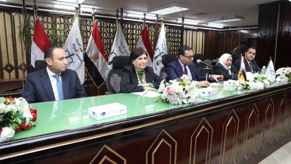 القومي للمرأة ووزارة العدل ينظمان يوم تعريفي حول الجهود الوطنية لمناهضة ختان الإناث