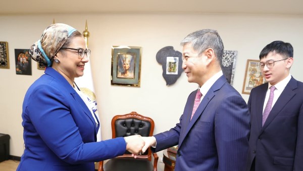 المستشارة أمل عمار تستقبل سفير جمهورية الصين لبحث سبل تعزيز التعاون  المستشارة أمل عمار تستقبل سفير جمهورية الصين لبحث سبل تعزيز التعاون
