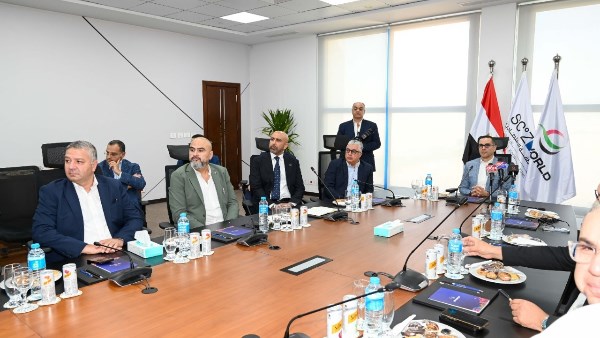 خلال الاجتماع
