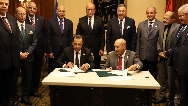 توقيع البروتوكول