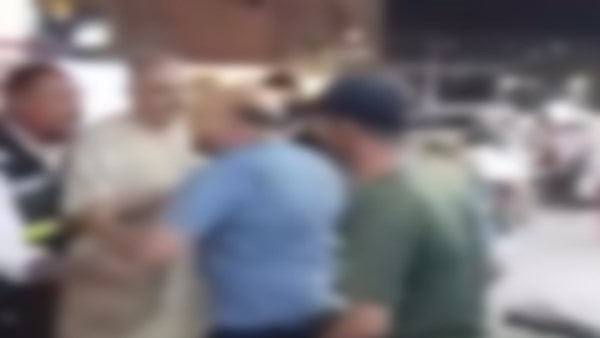 ضبط مالك مخبز تعدى على فرد شرطة خلال مشاجرة بالمنيا ضبط مالك مخبز تعدى على فرد شرطة خلال مشاجرة بالمنيا