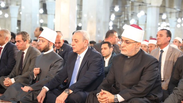 مفتي الجمهورية يؤدي صلاة الجمعة في مسجد سيدي أحمد البدوي
