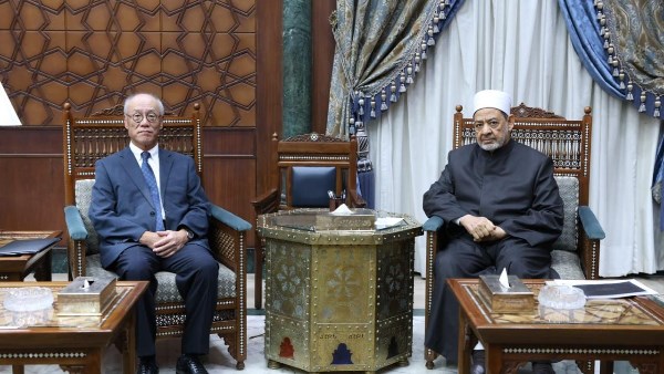 شيخ الأزهر وسفير اليابان