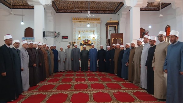 الأوقاف تطلق قوافل دعوية موسعة الأوقاف تطلق قوافل دعوية موسعة