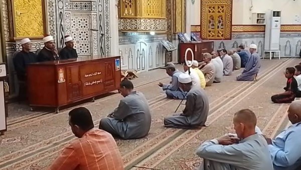احدى الندوات