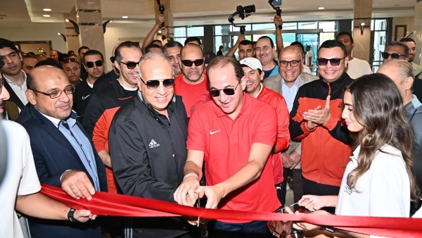 وزير الري خلال افتتاح النادي وزير الري خلال افتتاح النادي