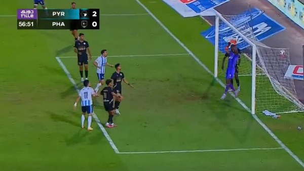 ناقد رياضي ينتقد هدف بيراميدز أمام فاركو..تفاصيل