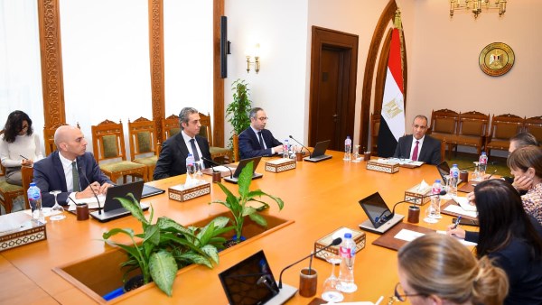 وزير الخارجية يستقبل مساعد سكرتير عام الأمم المتحدة ومدير المكتب الإقليمي للدول العربية في برنامج الأمم المتحدة الإنمائي وزير الخارجية يستقبل مساعد سكرتير عام الأمم المتحدة ومدير المكتب الإقليمي للدول العربية في برنامج الأمم المتحدة الإنمائي