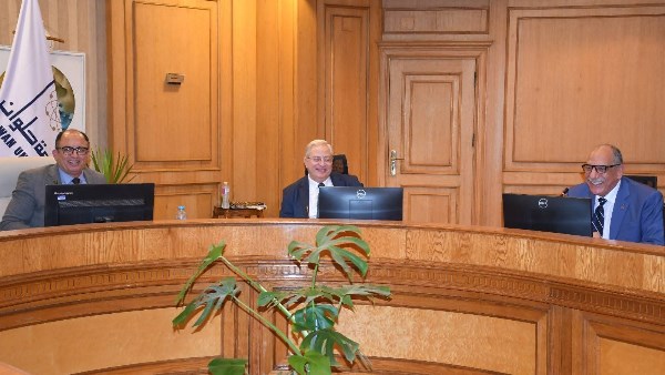 رئيس جامعة حلوان رئيس جامعة حلوان
