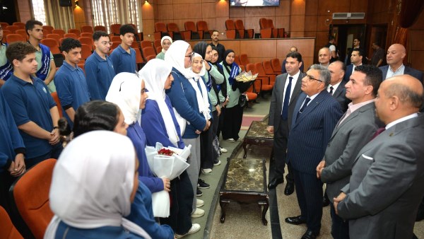 محافظ الدقهلبة