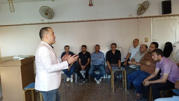 جانب من الاجتماع جانب من الاجتماع