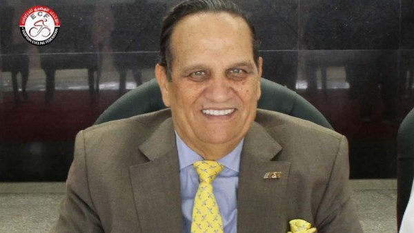 احمد ناصر رئيس الاتحاد المصري للترايثلون