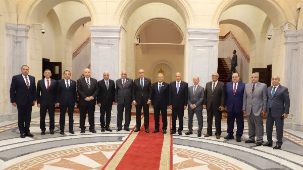 زيارة رئيس مجلس القضاء الأعلى زيارة رئيس مجلس القضاء الأعلى